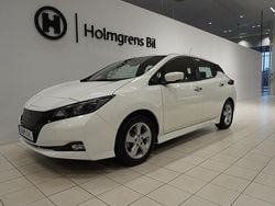 Vit Begagnad 2023 Nissan Leaf Acenta Halvkombi | 198 800 kr (Marknadspris)