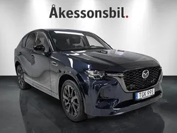 Deep crystal blue Ny 2025 Mazda CX-60 Homura-Line SUV | 634 900 kr (Marknadspris)