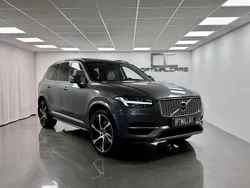 Grå Begagnad 2019 Volvo XC90 Inscription SUV | 399 900 kr (Marknadspris)
