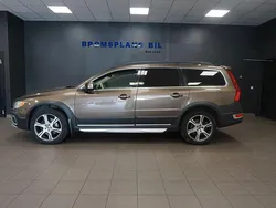 Brun (brunmetallic) Begagnad 2013 Volvo XC70 Summum SUV | 99 500 kr (Superpris)