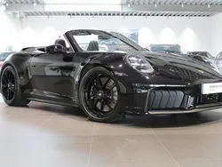 Flerfärgad (jet black metallic, suffl) Begagnad 2025 Porsche 911 Carrera 4 GTS Cab | 2 395 000 kr