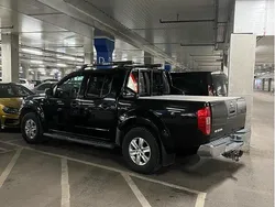 Svart Begagnad 2007 Nissan Navara Pickup | 75 000 kr (Marknadspris)