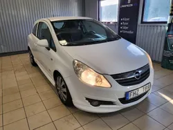 Vit Begagnad 2010 Opel Corsa Halvkombi | 29 900 kr (Marknadspris)
