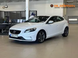 Vit Begagnad 2016 Volvo V40 R-Design Kombi | 139 900 kr (Marknadspris)