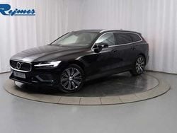 Svart Begagnad 2021 Volvo V60 Inscription Kombi | 319 900 kr (Marknadspris)