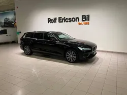 Svart Begagnad 2021 Volvo V60 Inscription Kombi | 319 500 kr (Bra pris)