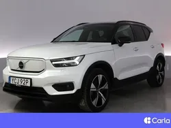 Vit Begagnad 2022 Volvo XC40 Plus SUV | 308 900 kr