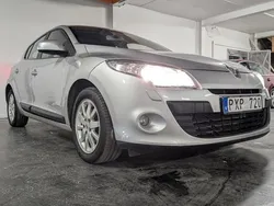Silver Begagnad 2011 Renault Mégane III Halvkombi | 39 900 kr (Bra pris)