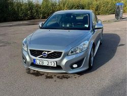 Silver Begagnad 2012 Volvo C30 R-Design Halvkombi | 68 000 kr (Marknadspris)