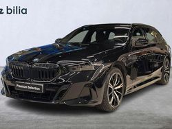 Saphire svart metallic Begagnad 2025 BMW 530 M Sport Kombi | 669 900 kr