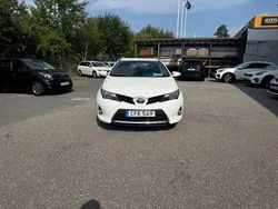 Vit Begagnad 2014 Toyota Auris Touring Sports Edition Kombi | 69 900 kr (Lite dyr)