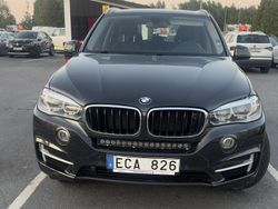 Grå Begagnad 2014 BMW X5 M Performance SUV | 310 000 kr