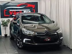 Brun Begagnad 2011 Citroën DS4 Halvkombi | 69 900 kr