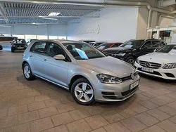 Silver Begagnad 2015 VW Golf VII Halvkombi | 129 000 kr (Marknadspris)