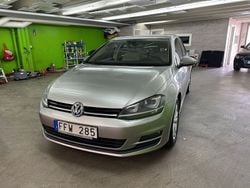 Silver Begagnad 2013 VW Golf VII Halvkombi | 124 900 kr (Marknadspris)