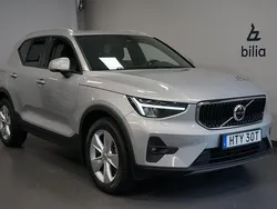 Silver Begagnad 2023 Volvo XC40 Core SUV | 349 900 kr (Marknadspris)