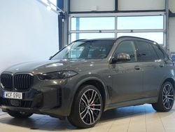 Grå Begagnad 2025 BMW X5 Efficient Dynamics SUV | 1 159 800 kr (Bra pris)