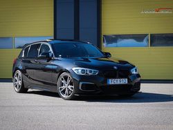 Svart Begagnad 2016 BMW M140 M Performance Halvkombi | 339 900 kr (Lite dyr)
