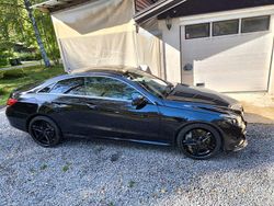 Svart metallic Begagnad 2014 Mercedes E500 Sportkupé | 329 000 kr
