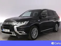 Svart Begagnad 2019 Mitsubishi Outlander P-HEV SUV | 279 900 kr