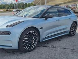 Blå Begagnad 2023 Zeekr 001 Halvkombi | 719 000 kr