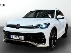 Vit Begagnad 2025 VW Tiguan R-line SUV | 489 900 kr (Lite dyr)