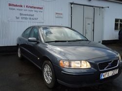 Grå Begagnad 2005 Volvo S60 Business Edition Sedan | 26 500 kr (Marknadspris)