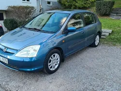 Blå Begagnad 2002 Honda Civic Halvkombi | 26 900 kr