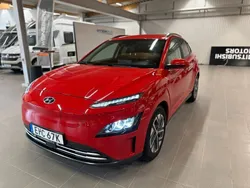 Röd Begagnad 2021 Hyundai Kona Essential SUV | 249 800 kr (Lite dyr)