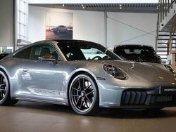 Grå Begagnad 2025 Porsche 911 Carrera GTS Sportkupé | 1 995 000 kr