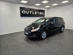 Svart Begagnad 2016 Ford S-MAX Trend Minibuss | 149 000 kr