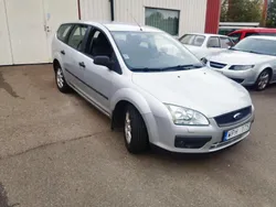 Silver Begagnad 2005 Ford Focus Kombi | 11 900 kr (Bra pris)