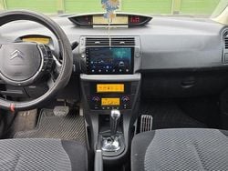 Grå Begagnad 2008 Citroën C4 Halvkombi | 31 000 kr (Marknadspris)