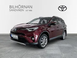 Mörkröd Begagnad 2016 Toyota RAV4 Hybrid Executive SUV | 234 900 kr (Marknadspris)