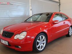 Röd Begagnad 2002 Mercedes C230 Halvkombi | 49 900 kr
