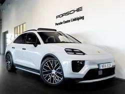Ljusröd (white) Begagnad 2025 Porsche Macan SUV | 1 261 100 kr (Dyr)