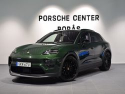 Mörkgrön (green) Ny 2025 Porsche Macan SUV | 1 416 200 kr (Dyr)