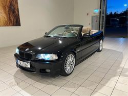 Svart Begagnad 2002 BMW 320 Cabriolet M Sport Cab | 79 900 kr