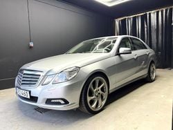 Silver Begagnad 2009 Mercedes E500 Sedan | 189 900 kr