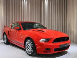 Röd Begagnad 2014 Ford Mustang GT Sportkupé | 319 900 kr (Dyr)