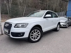 Vit Begagnad 2012 Audi Q5 Design SUV | 129 900 kr (Marknadspris)