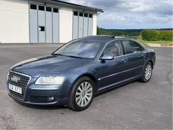 Blå Begagnad 2004 Audi A8L W12 Sedan | 235 000 kr