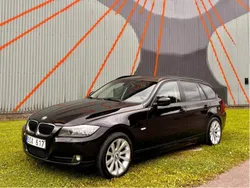 Svart Begagnad 2012 BMW 320 Kombi | 74 000 kr (Bra pris)