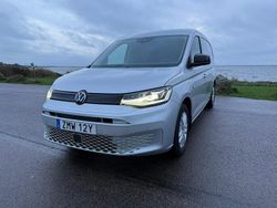 Silver metallic Begagnad 2021 VW Caddy Maxi Minibuss | 249 000 kr (Lite dyr)