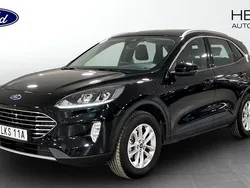 Silver Begagnad 2021 Ford Kuga Titanium SUV | 269 900 kr (Marknadspris)