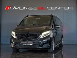 Svart Begagnad 2016 Mercedes V250 Avantgarde Minibuss | 319 900 kr (Marknadspris)
