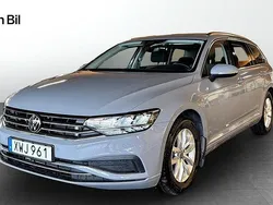 Grå Begagnad 2023 VW Passat Business Kombi | 309 900 kr (Bra pris)