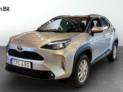 Silvermetallic Begagnad 2024 Toyota Yaris Cross SUV | 278 900 kr (Superpris)