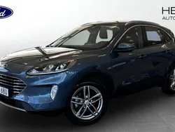 Blå (blue) Begagnad 2022 Ford Kuga Titanium SUV | 244 900 kr (Bra pris)
