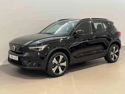 Svart Begagnad 2023 Volvo XC40 Single Motor SUV | 359 500 kr